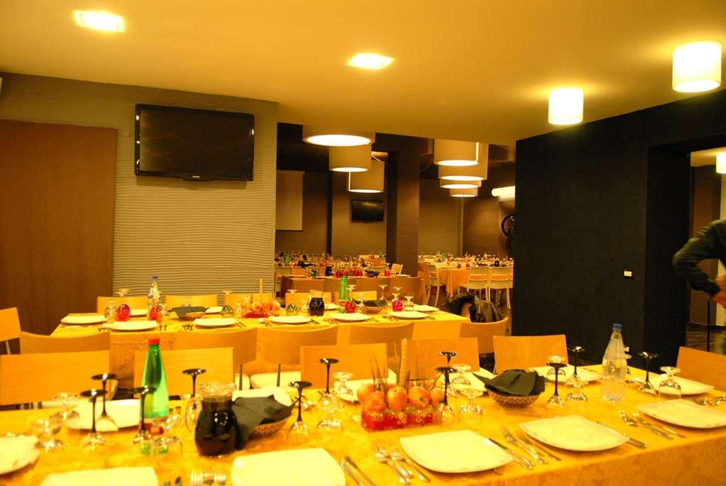 Hotel Scigliano Rossano Εστιατόριο φωτογραφία