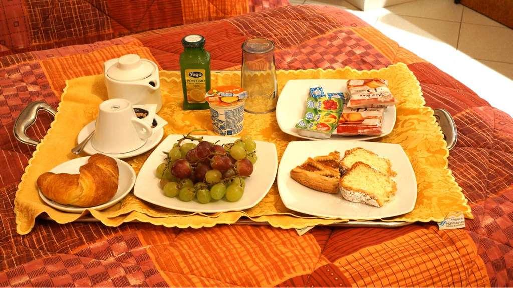 Hotel Scigliano Rossano Εστιατόριο φωτογραφία
